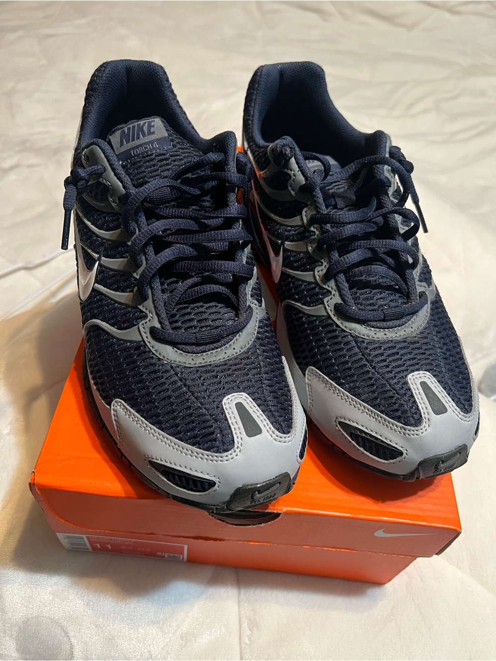 Nike men Air Max Torch 4 size 11